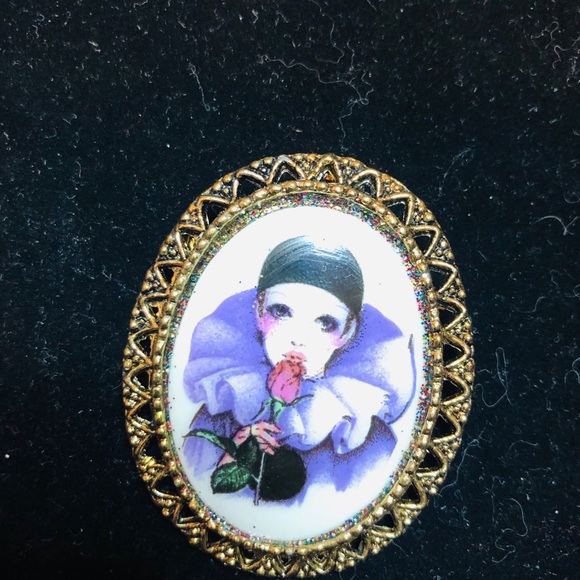 Meet your Posher, Alicia - Picture 1 of 1